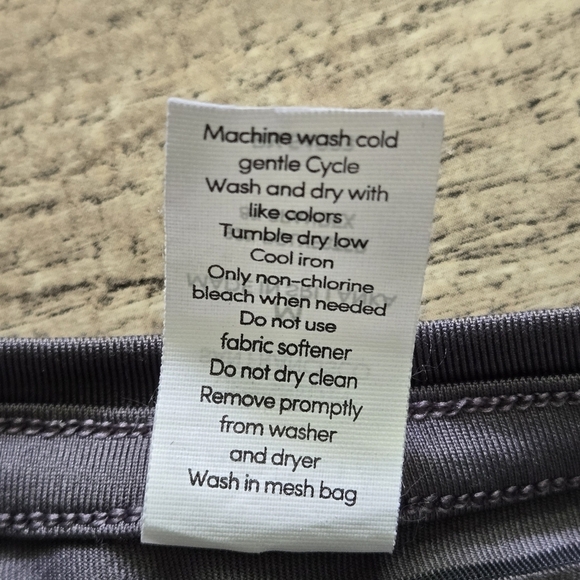 Athleta Women's Medium Gray and Blue Tank Tops - Picture 8 of 13